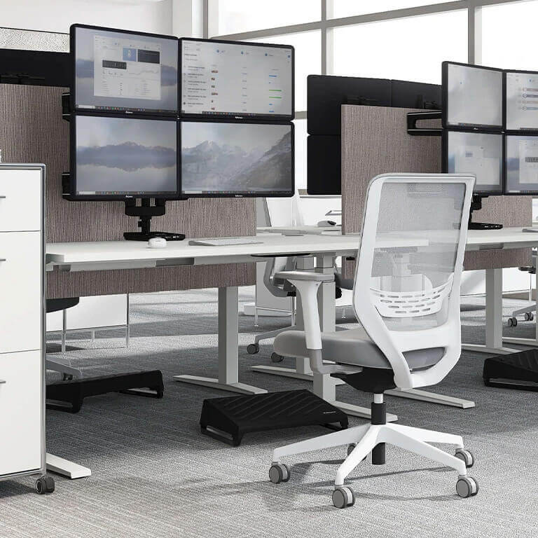 Quad Monitor Arms