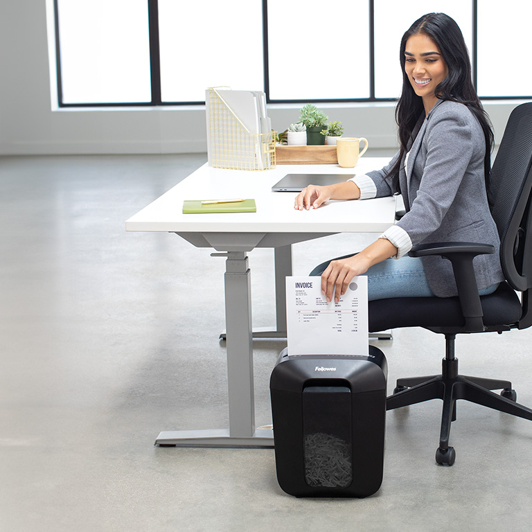Aktenvernichter für Büro und Zuhause