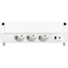 Rechteckige weiße Einheit mit drei 230V-Anschlüssen und zwei USB-Anschlüssen. Die Einheit steht in einem 45°-Winkel und wird mit einer Klemme unter dem Schreibtisch befestigt.