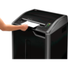 Déchiqueteuse Powershred® coupe croisée 485Ci - Technologie antibourrage__485Ci_120V_PaperFeed.png