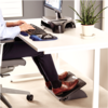 Poggiapiedi regolabile con Microban Office Suites__8035001_OS_Microban_FootSupport_LS_Person_INSET.png