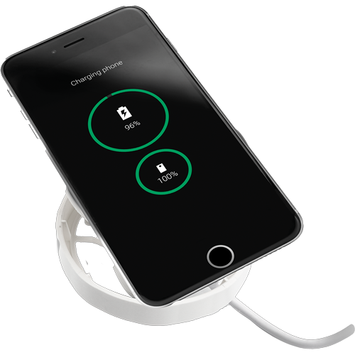 Plaque de charge sans fil circulaire blanche avec un port de charge USB filaire sur chaque bord ; logo sans fil blanc au centre.  