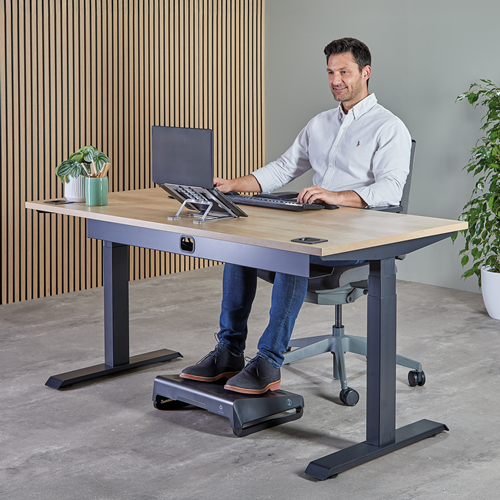 Alumia™ Portable Laptop Stand - Silver__100138867_Alumia_Portable_LaptopStand_Silver_LS_b.png