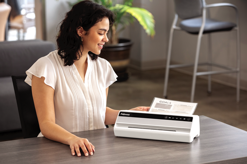 Saturn A4 Laminator__5735401_Saturn_A4_LS_Model_Laminating_4_Mic.png