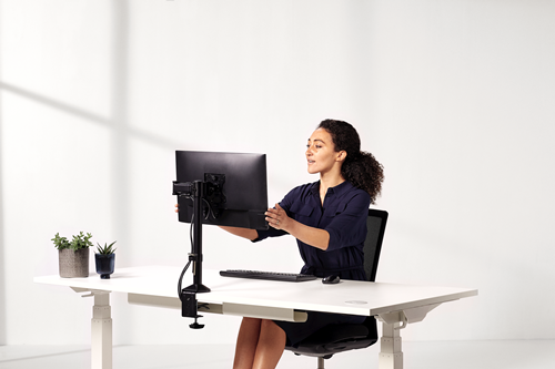 Reflex™ Single Monitor Arm__8502501_Reflex_Single_B_LS.png