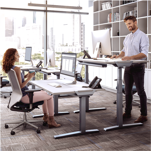 Levado™ Height Adjustable Desk